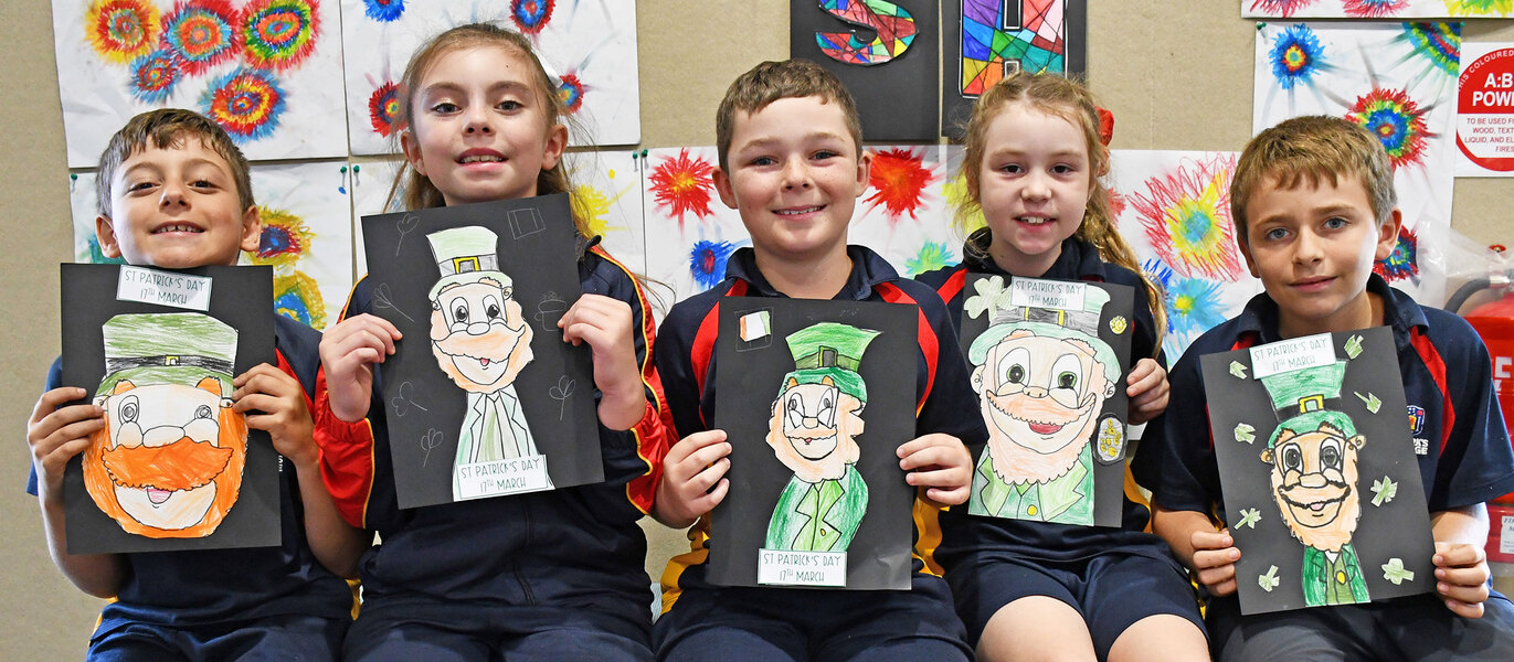 ART > There were some happy little leprechauns in Year 3! Students created their unique pieces using a guided drawing exercise on St Patrick's Day.