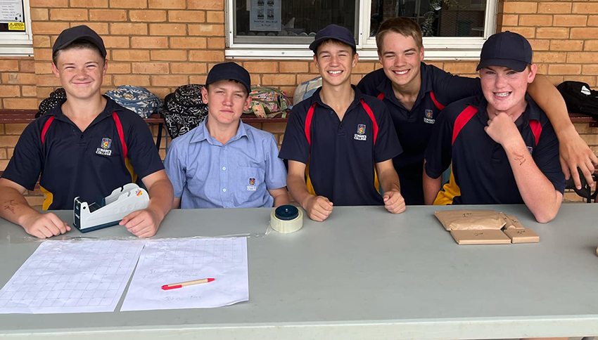 YEAR 9 > Group fundraisers for Project Compassion.