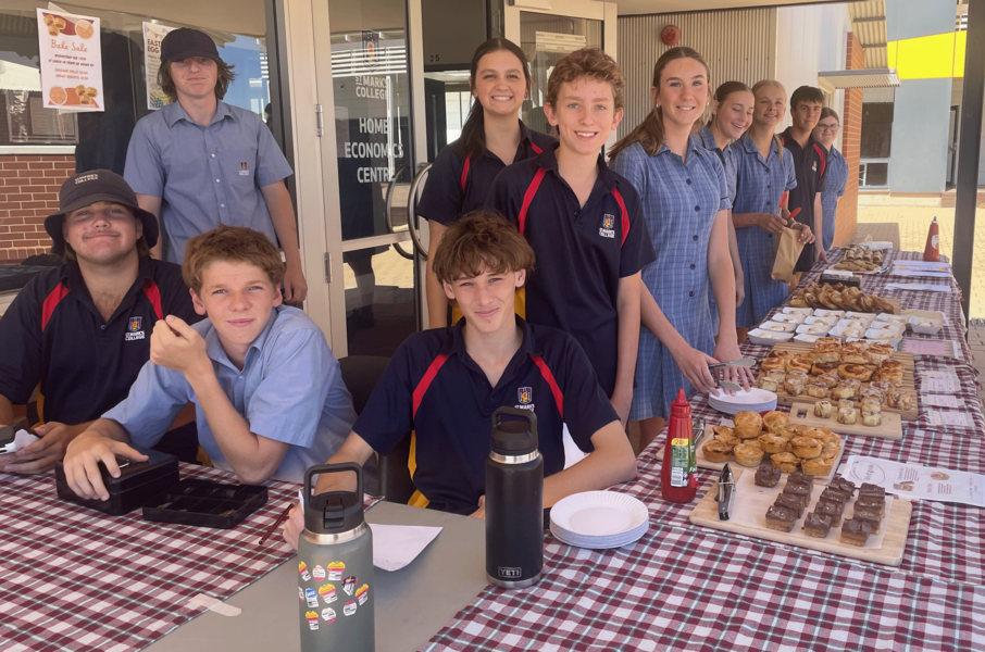 HOME EC > Year 10 students made a range of lunchtime foods for a Bake Sale.