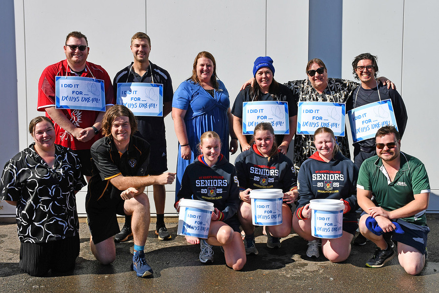 FUNDRAISING > Over $1000 was raised for Dolly's Dream! 