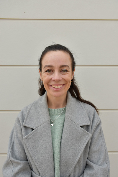 Ms Connie Hallett-Patterson